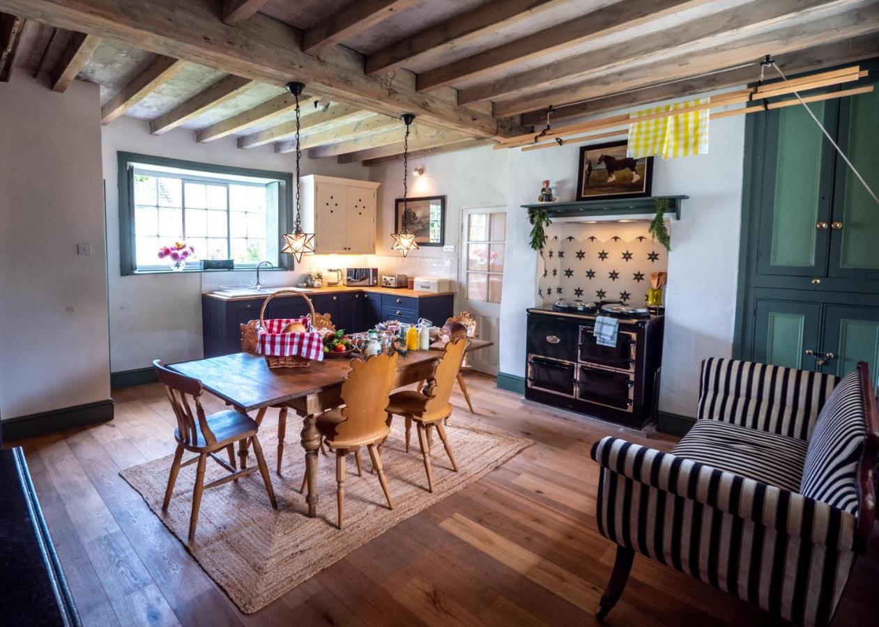 Country Cottage With Spa, Catering, Gardens, Nature Reserve Walks - Free Parking, Self Checkin Scunthorpe Exterior photo