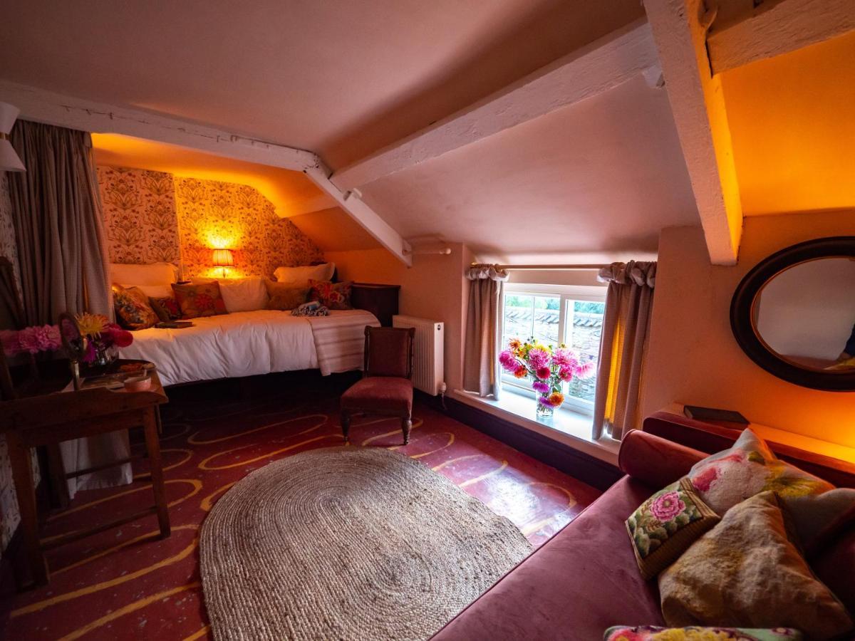 Country Cottage With Spa, Catering, Gardens, Nature Reserve Walks - Free Parking, Self Checkin Scunthorpe Exterior photo