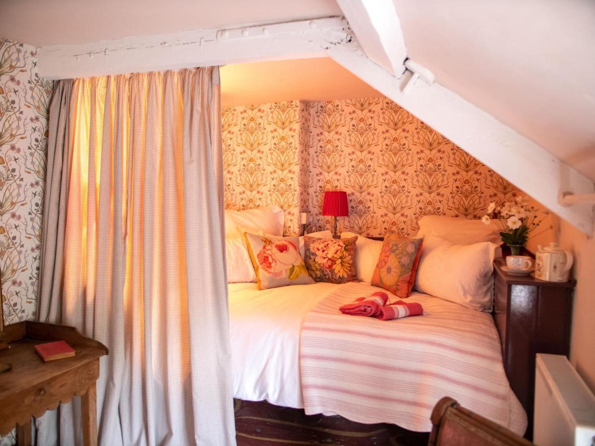 Country Cottage With Spa, Catering, Gardens, Nature Reserve Walks - Free Parking, Self Checkin Scunthorpe Exterior photo